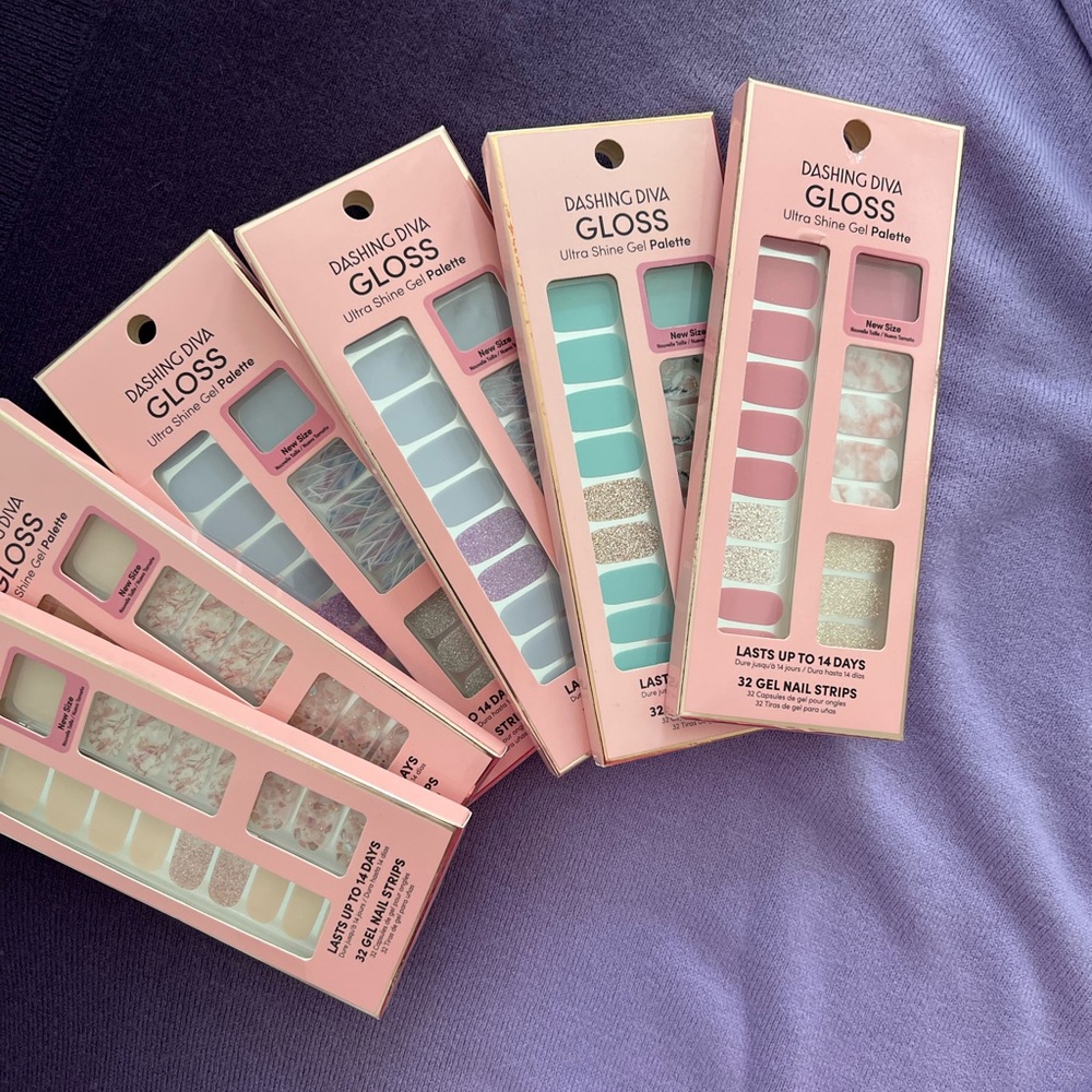 Dashing Diva Gloss Gel Nail Strips Set